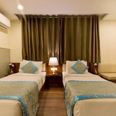 Hotel Viva Palace New Delhi Extérieur photo