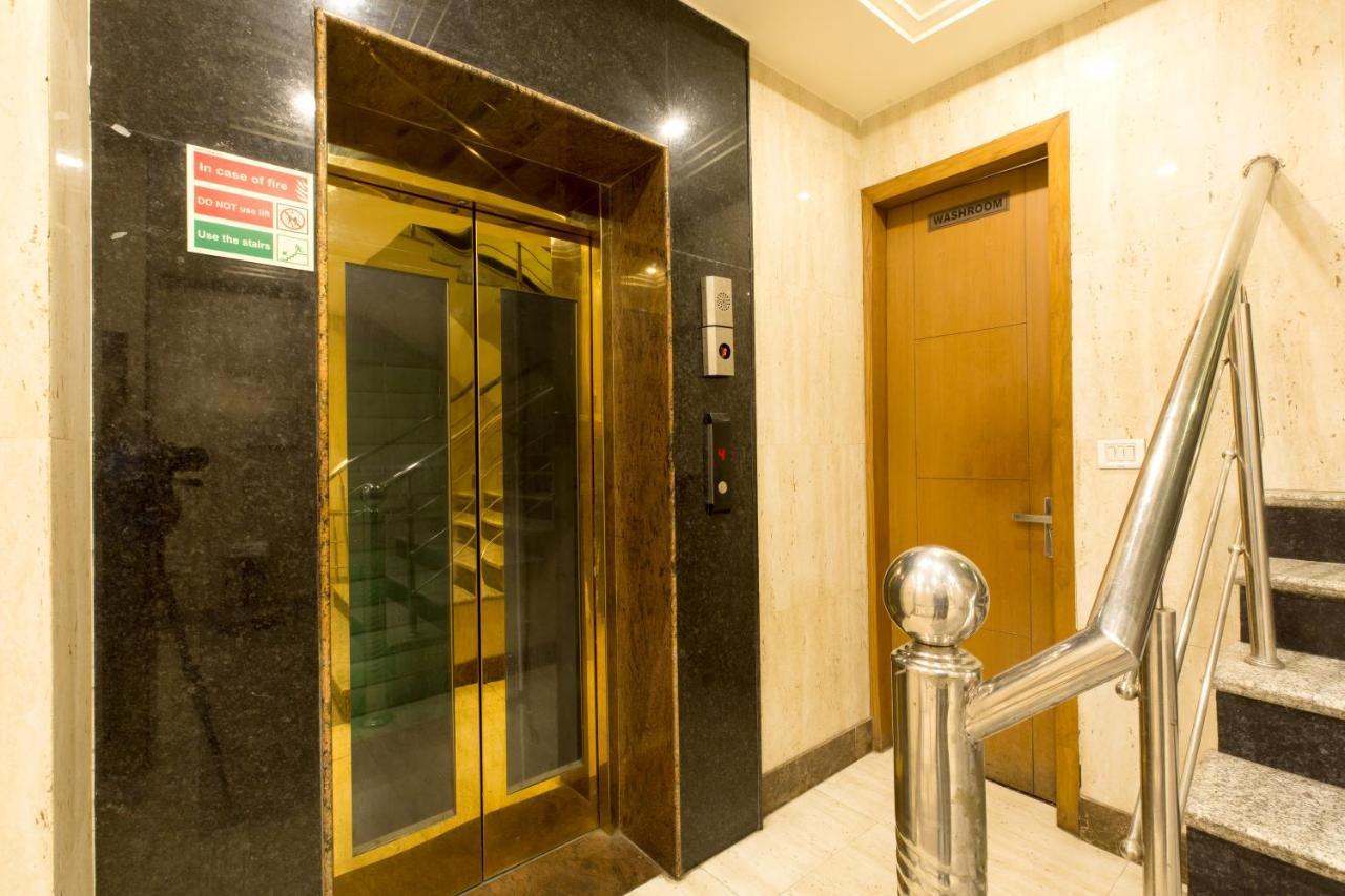 Hotel Viva Palace New Delhi Extérieur photo