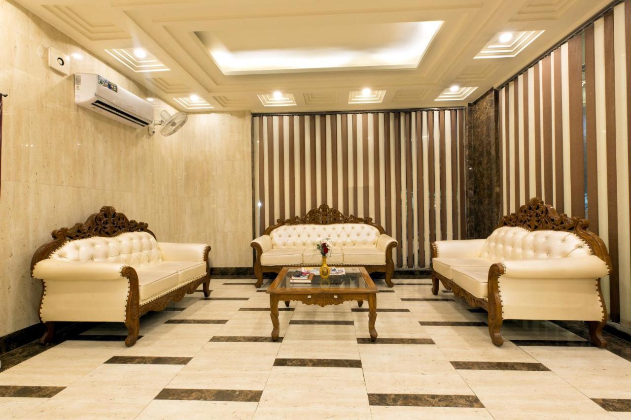 Hotel Viva Palace New Delhi Extérieur photo